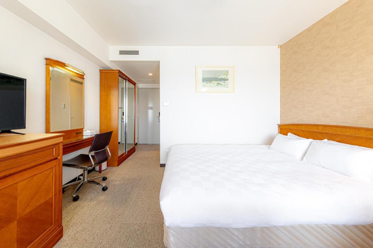 Bellevue Garden Kansai International Airport 4*