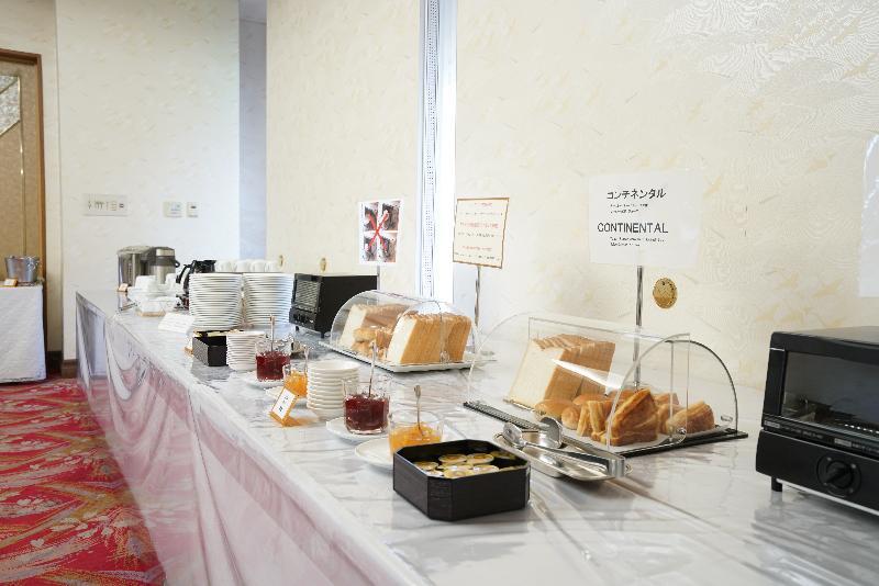 Bellevue Garden Kansai International Airport Hotel 4*